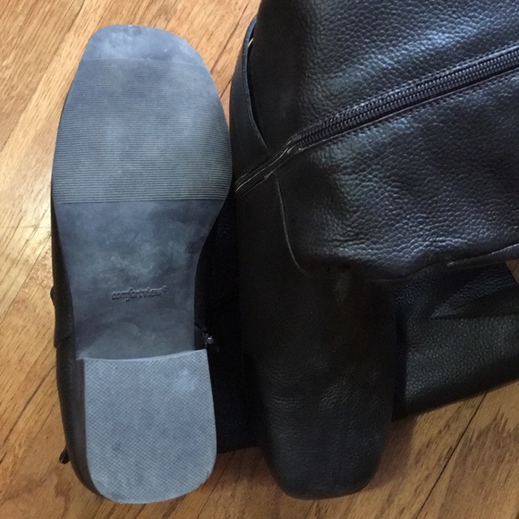 Brown Boots - Picture 5 of 6